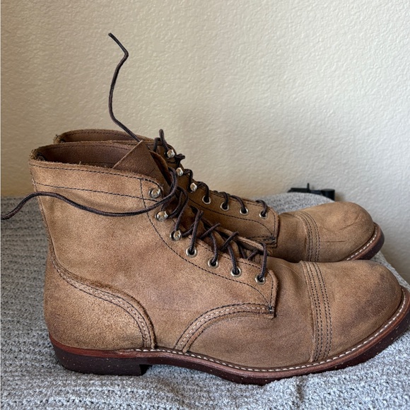 Red Wing Iron Rangers size 11. - Picture 4 of 6